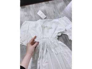 Váy đũi trắng chun eo