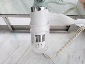 Cung cấp máy sấy khách sạn - Thiết bị dụng cụ khách sạn Thiên An