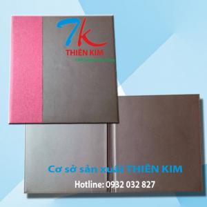 Xưởng cung cấp bìa đựng thông tin bằng da, bìa da khách sạn, xưởng sản xuất bìa kẹp tài liệu bằng da,