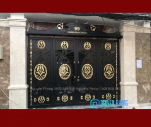 Cổng sắt cnc hoa văn hiện đại cho biệt thự, nhà phố, villa 2020