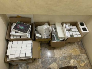 Iphone,ipad,watch,...