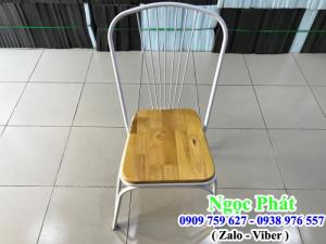 Ghế cafe chân sắt. Ghế cafe. Nệm Ngồi - Bàn Ghế Cafe Ngọc Phát.