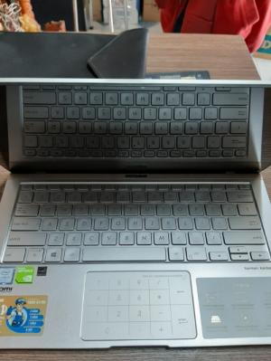 Asus Zenbook 14 UX433FN