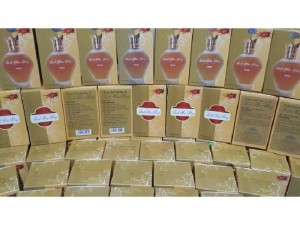 Bạch hoa hồng trị mụn nám