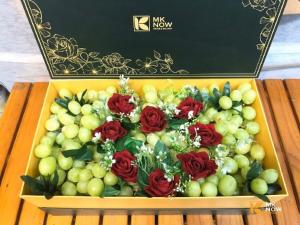 Hộp trái cây cao cấp tặng vợ - FSNK132