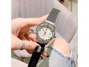 Đồng hồ Hublot