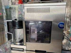 Máy pha cà phê Delonghi ESAM 6700