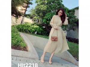 đầm dập ly phom suông chấm bi