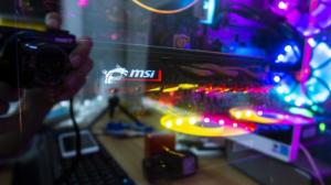 Cần bán thùng CPU I7 7800X RAM16, VGA 6GB, Máy mạnh dựng Phim 4K
