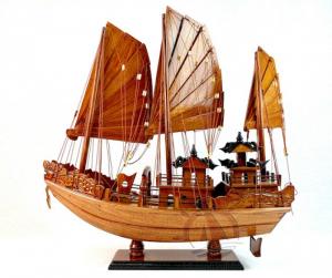 Mô hình Thuyền buồm Hạ Long Rồng - Gỗ Hương đẹp - Size 30-40-60cm