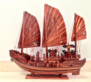 Mô hình Thuyền buồm Hạ Long Rồng - Gỗ Tràm đẹp - Size 40-60-80-100cm
