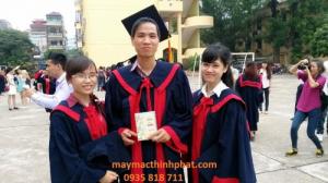 Aó tốt nghiệp cử nhân ra trường