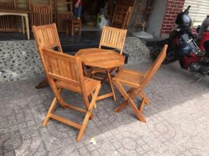 Cần thanh lí 50 bộ bàn ghế cafe..