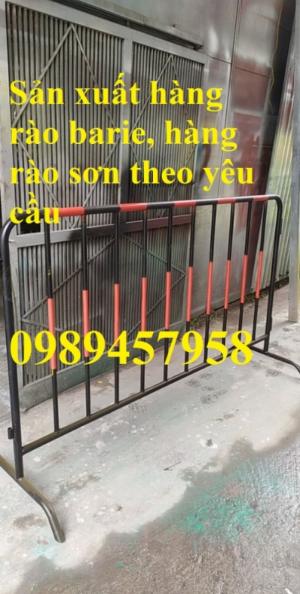 Gia công Hàng rào kiểm soát đám đông, hàng rào barie ngăn lối đi