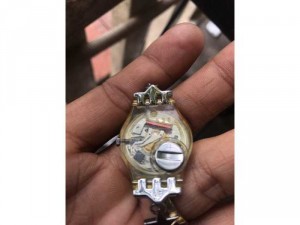 SWATCH LẮC NỮ DÂY NGÔI SAO
