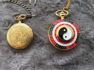 Đồng Hồ Quýt Cổ Điển và Phong Thuỷ