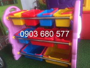 Cần bán kệ nhựa mầm non dành cho trẻ nhỏ giá rẻ, uy tín, chất lượng nhất