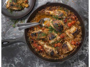 Combo : Gà kho tiêu , cơm trắng, canh củ cải, bắp cải xào