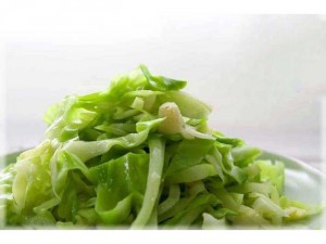 Combo : Bò xào rau củ , cơm trắng, canh củ cải, bắp cải xào