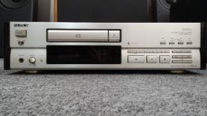 CD SONY CDP-555ESA . MADE IN JAPAN