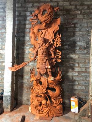 Tượng gỗ Quan Vân Trường