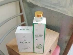 Sữa rửa mặt và serum