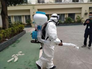 Máy phun thuốc khử khuẩn tại các trường học