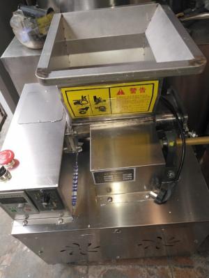 Máy làm trân châu tự động