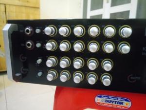 Amply Karaoke Kumyoung KY-320D .
