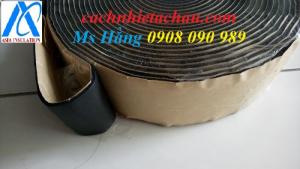 Băng dính cao su quấn khớp nối đường ống lạnh.