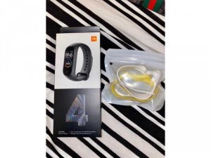 Bán Xiaomi Miband 4 còn bảo hành TGDD !!!!!