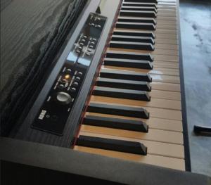 Đàn Piano KORG LP 380