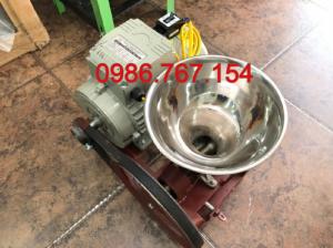 Máy xay xương, máy đùn cổ gà cổ vịt, đầu gà