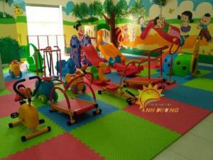 Dụng cụ tập gym mầm non cho trẻ nhỏ vui chơi, vận động