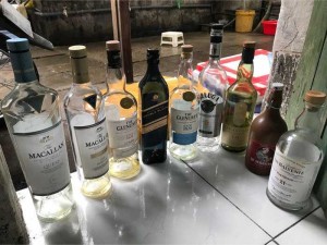vỏ chai rượu ngoại
