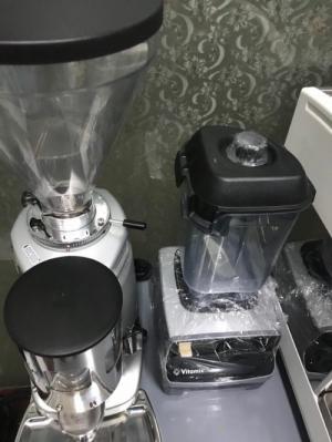 Thanh lý máy xay cà phê Mazzer