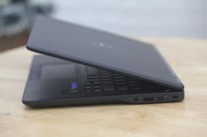 Dell Latitude E7250, Core I5-5300U, Ram 8gb-256gb, Máy Siêu Mỏng Nhẹ 1,25kg, Nguyên Zin