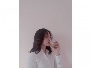 Cần tuyển 2 nam 4 nữ bán coffee thảo mộc mới