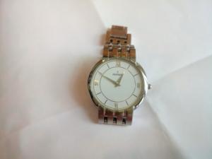 Đồng hồ Movado chính hãng Thụy Sỹ .