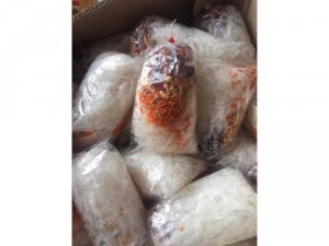 Sỉ sll bánh tránh trộn giá tận gốc k qua trung gian