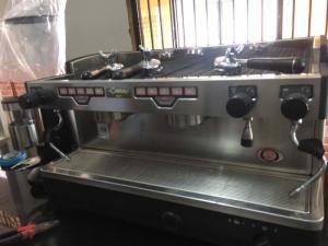 Thanh lý máy pha cà phê Lacimbali M27
