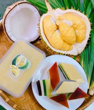 Rau Câu Sầu Riêng
4 lớp rau câu gồm: Cafe, Cốt DừaSữa,Lá Dứa ,Sầu Riêng tươi
110k/hộp 700gr