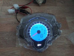 Đồng hồ điện tử Uma xe exciter