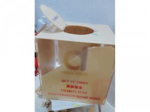 Thùng phiếu mica trong suốt 40cm :580000