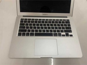 Macbook Air 13 2016 i5 1.6ghz 8g 256gb đẹp 98% nguyên zin