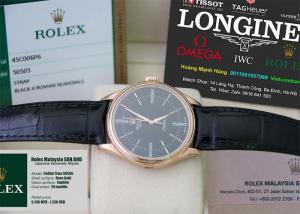ROLEX Cellini Time 50505
Hàng chính hãng, sản xuất và lắp giáp tại Malaysia, hình mới chụp tại shop, new 100%, fullbox, máy cơ Miyota, automatic - chạy tự động. Còn thẻ bảo hành 24 tháng. Giá bán hiện tại bên Malaysia 1.236USD. Giá bán sale còn 310USD