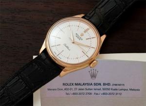 ROLEX Cellini Time 50505
Hàng chính hãng, sản xuất và lắp giáp tại Malaysia, hình mới chụp tại shop, new 100%, fullbox, máy cơ Miyota, automatic - chạy tự động. Còn thẻ bảo hành 24 tháng. Giá bán hiện tại bên Malaysia 1.236USD. Giá bán sale còn 310USD