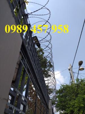 Dây thép gai hình dao giá rẻ