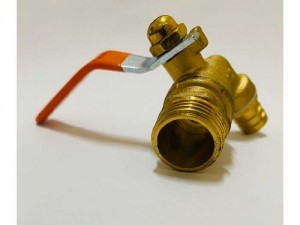 Vòi nước gắn tường phi 21