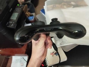 Tay Cầm Xbox 360 Có Dây Chĩnh Hãng Chơi